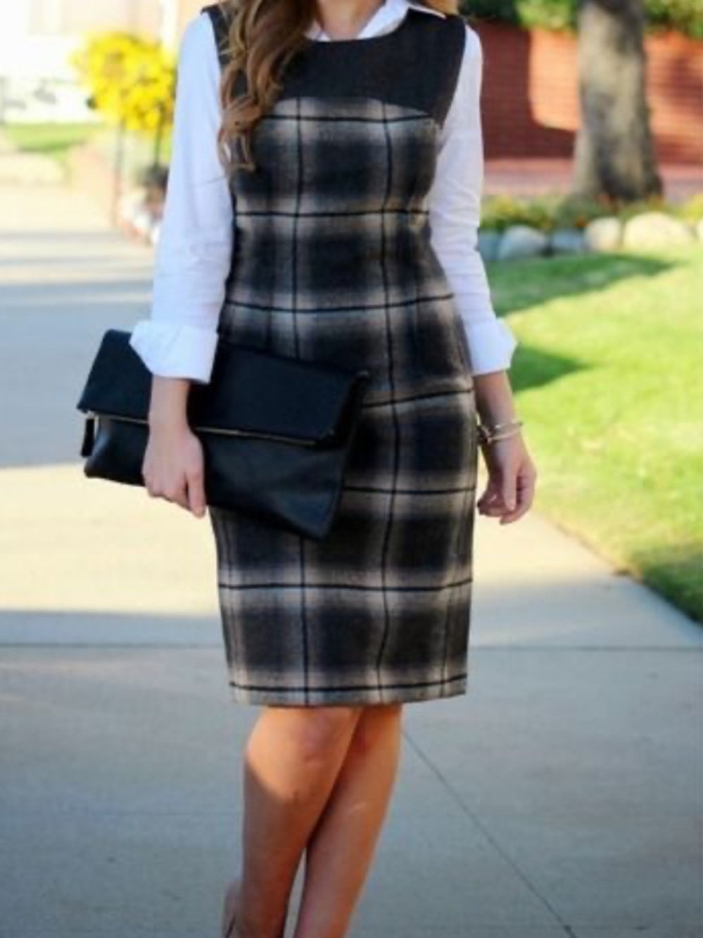 Tommy Hilfiger Sleeveless Plaid Sheath Dress in Gray and Cream size 4